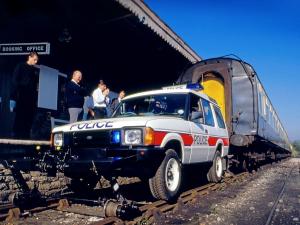 Land Rover Discovery 3-Door Police 1989 года